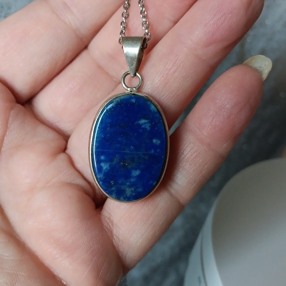 Lapis Lazuli Pendant Necklace - Picture 4 of 6